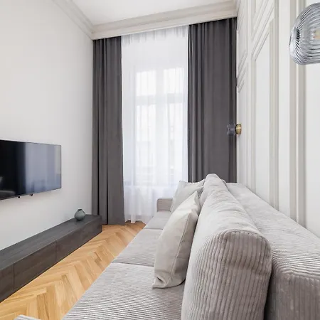 Amalia Suite - 3BR with Sauna&AC - Kazimierz